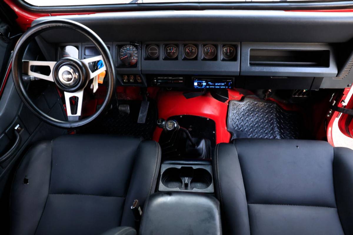 Jeep-wrangler-s-1992-red-20