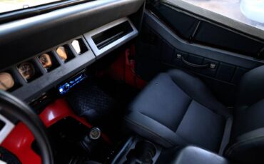 Jeep-wrangler-s-1992-red-21