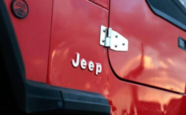 Jeep-wrangler-s-1992-red-23