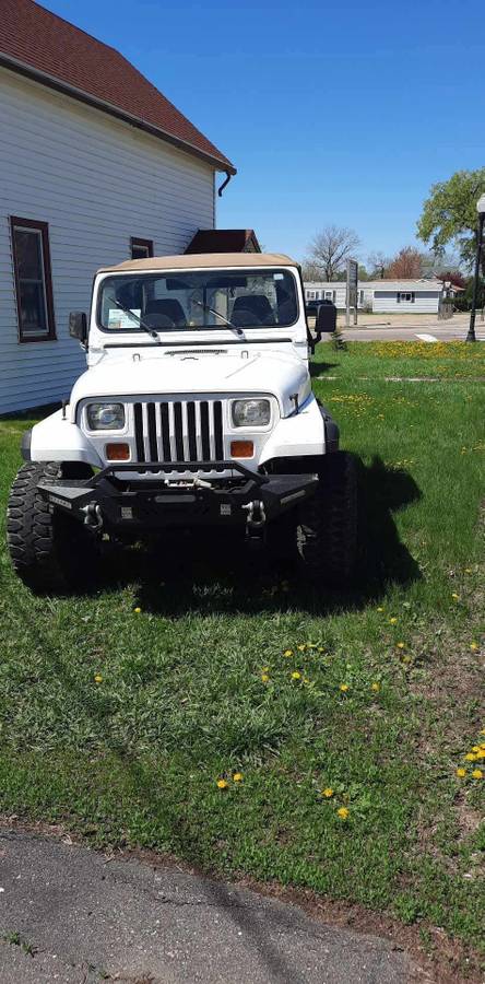Jeep-wrangler-s-1994-white-1