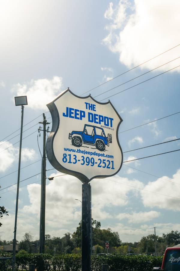 Jeep-wrangler-s-1995-black-10