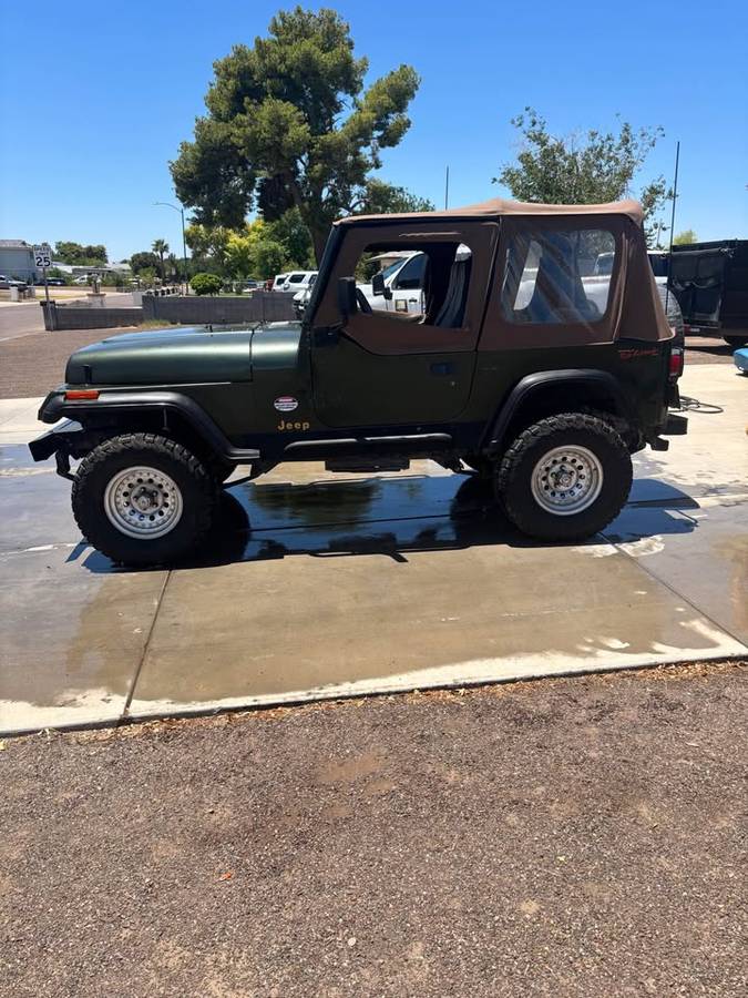 Jeep-wrangler-s-1995-green-1