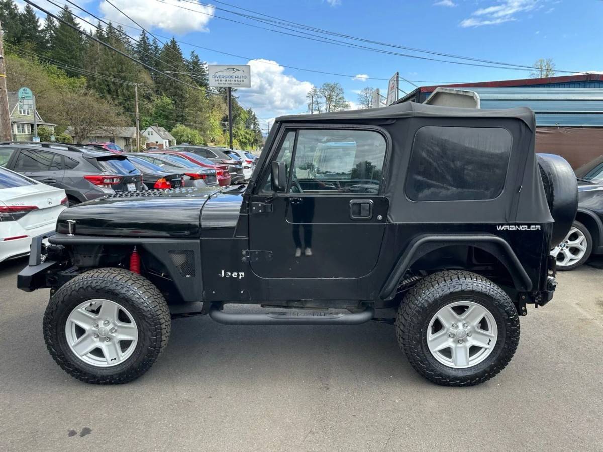Jeep-wrangler-s-sport-utility-1992-black-3