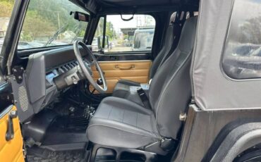 Jeep-wrangler-s-sport-utility-1992-black-7