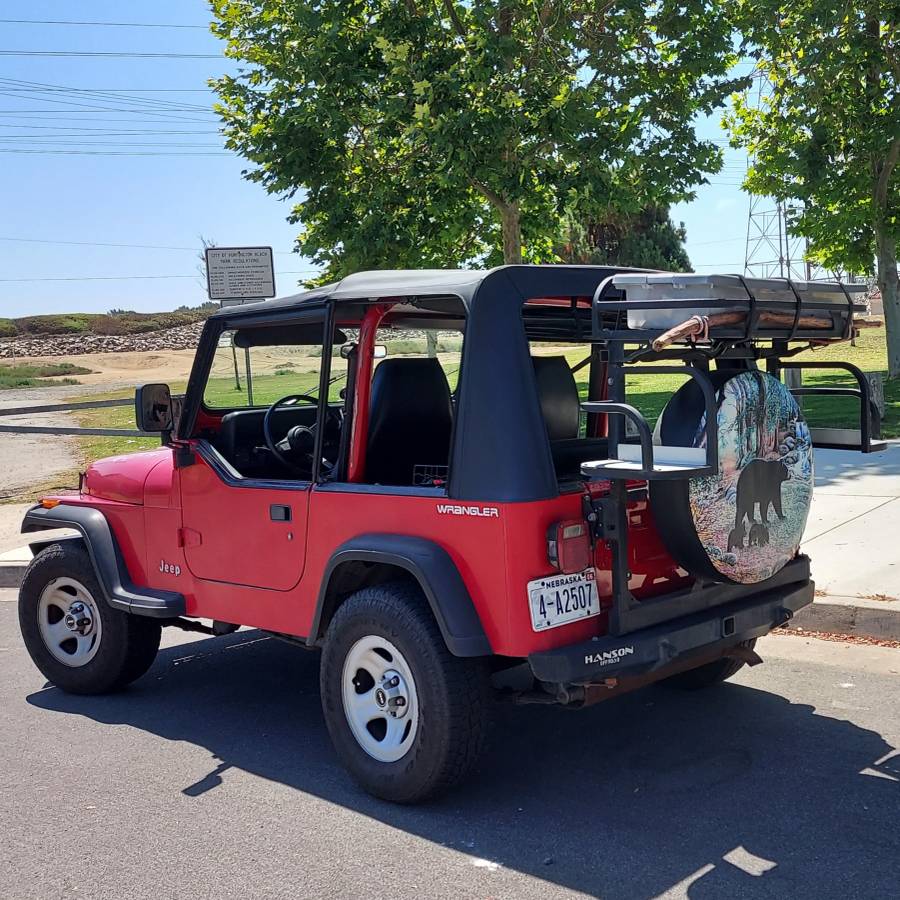 Jeep-wrangler-s-yj-1992-red-16