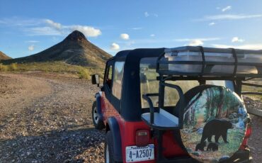 Jeep-wrangler-s-yj-1992-red-17