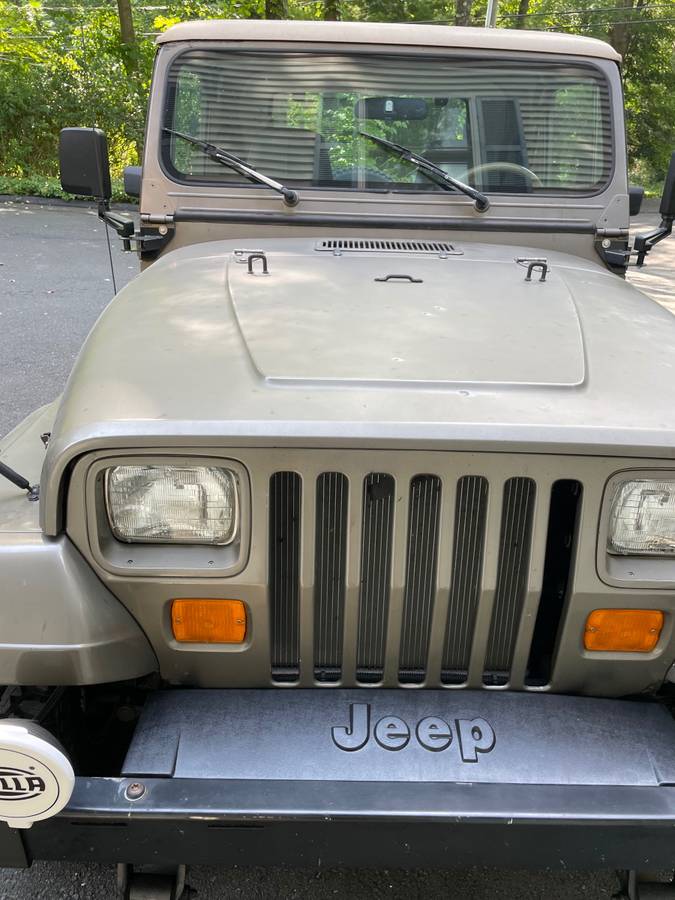 Jeep-wrangler-sahara-1989-10