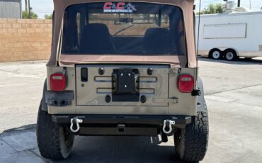 Jeep-wrangler-sahara-1990-brown-7