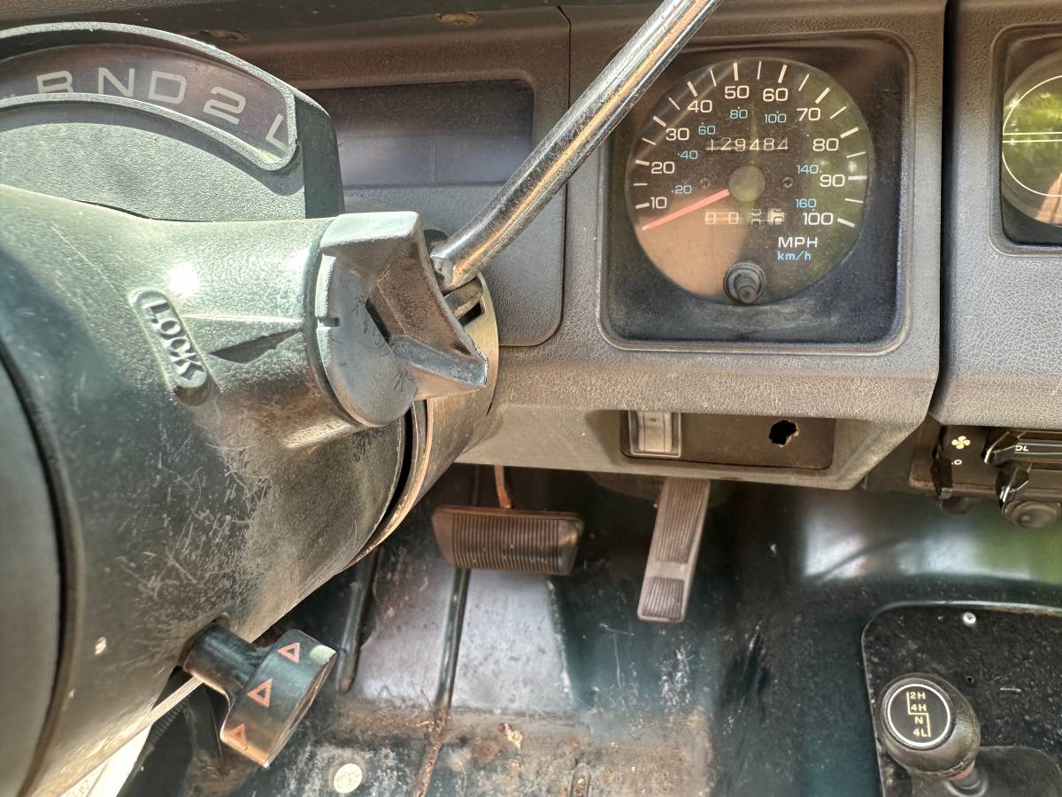 Jeep-wrangler-sahara-1993-green-2