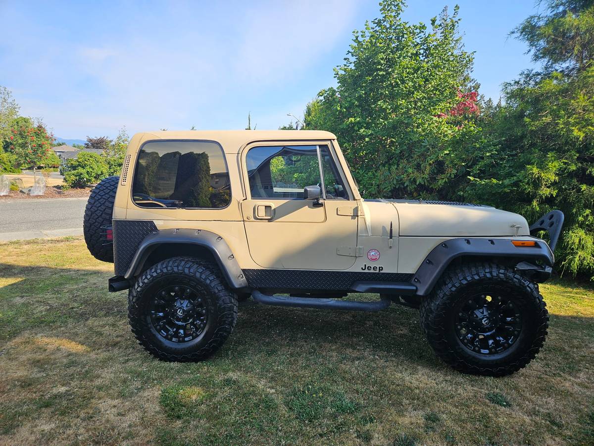 Jeep-wrangler-sahara-4x4-1989-1