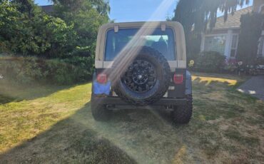 Jeep-wrangler-sahara-4x4-1989-2