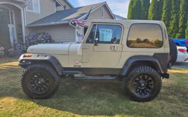 Jeep-wrangler-sahara-4x4-1989