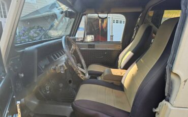 Jeep-wrangler-sahara-4x4-1989-4