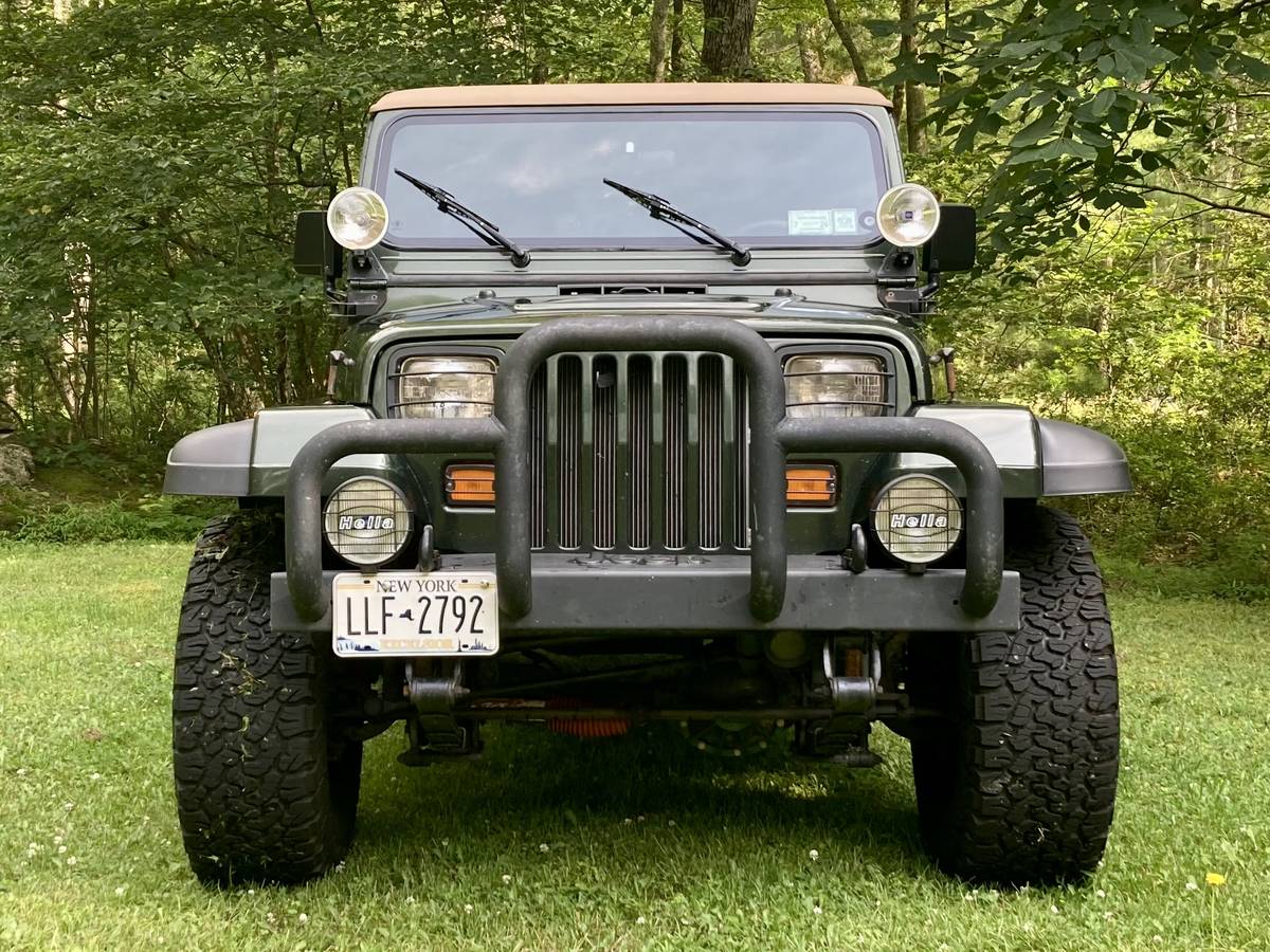 Jeep-wrangler-se-1995-green-1