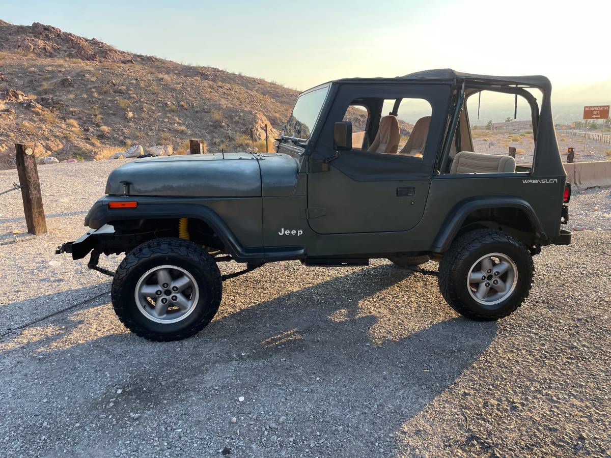 Jeep-wrangler-unlimited-4.0-high-output-1994-green-1