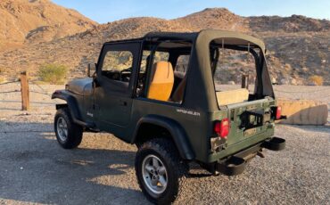 Jeep-wrangler-unlimited-4.0-high-output-1994-green