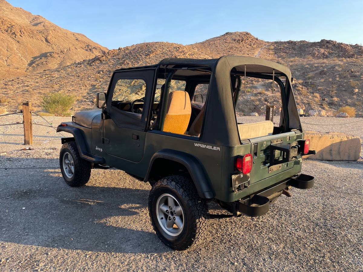 Jeep-wrangler-unlimited-4.0-high-output-1994-green
