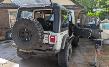 Jeep-wrangler-yh-1988-white-1