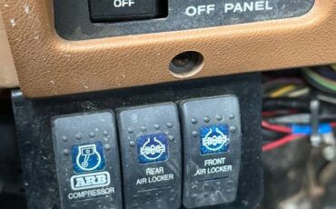 Jeep-wrangler-yj-1987-8
