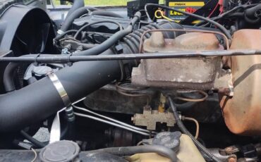 Jeep-wrangler-yj-1987-silver-3