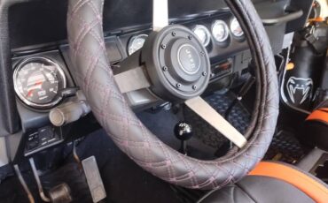 Jeep-wrangler-yj-1987-silver-8