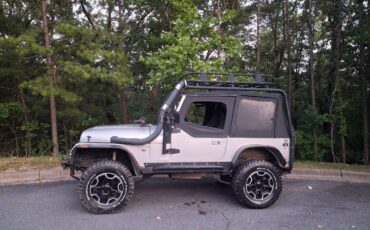 Jeep-wrangler-yj-1988-silver-2