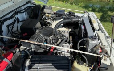 Jeep-wrangler-yj-1989-white-1
