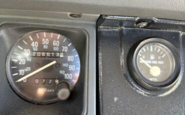 Jeep-wrangler-yj-1989-white-14