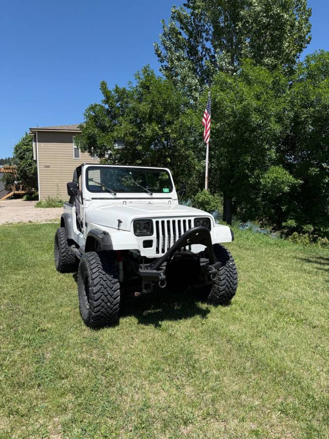 Jeep-wrangler-yj-1989-white-2