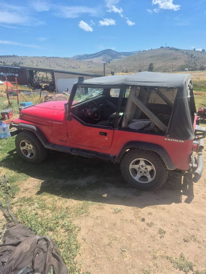 Jeep-wrangler-yj-1990-red-3