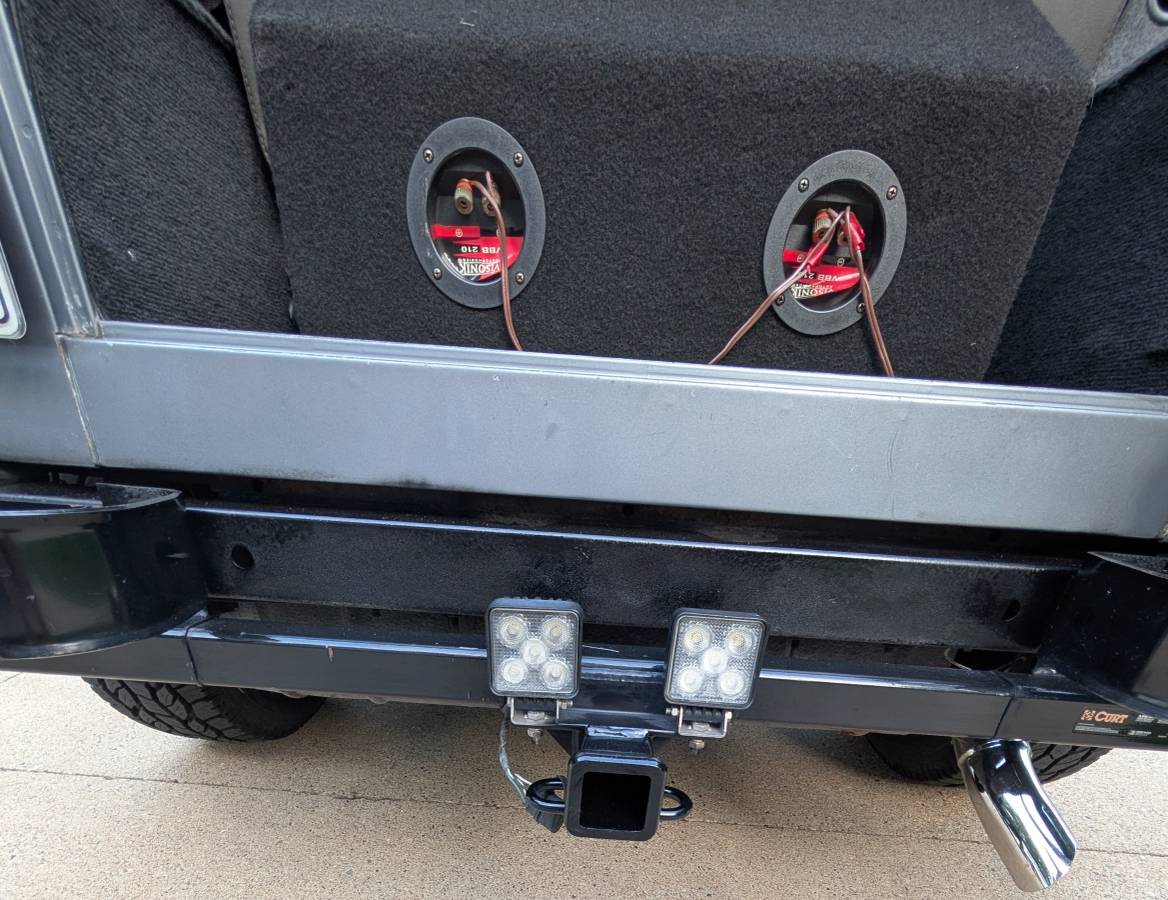 Jeep-wrangler-yj-1991-grey-14