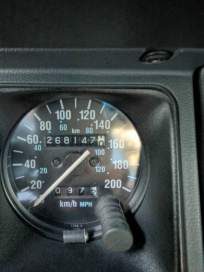 Jeep-wrangler-yj-1991-grey-16