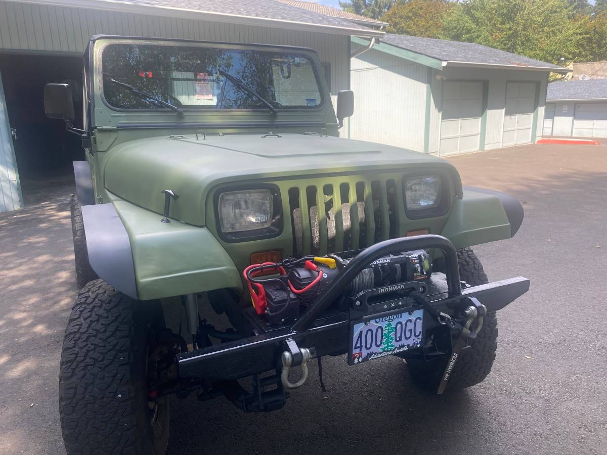 Jeep-wrangler-yj-1992-green-1