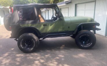 Jeep-wrangler-yj-1992-green