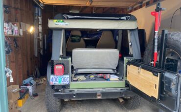 Jeep-wrangler-yj-1992-green-6