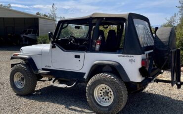 Jeep-wrangler-yj-1992-white-1