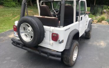Jeep-wrangler-yj-1993-4