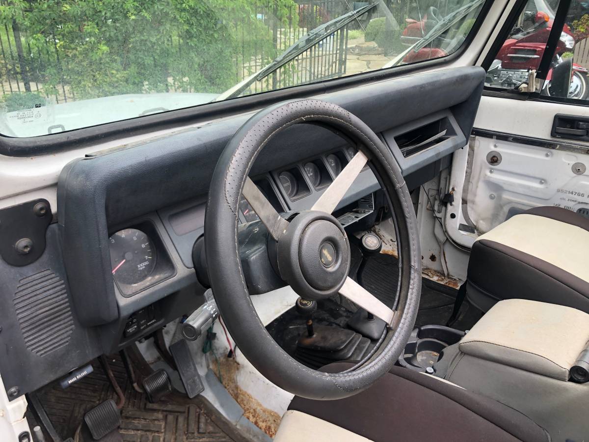 Jeep-wrangler-yj-1993-7