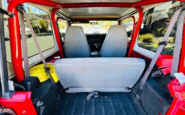 Jeep-wrangler-yj-1995-red-14