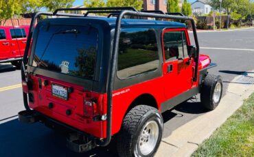 Jeep-wrangler-yj-1995-red-4