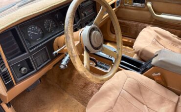 Jeep-xj-1985-brown-15