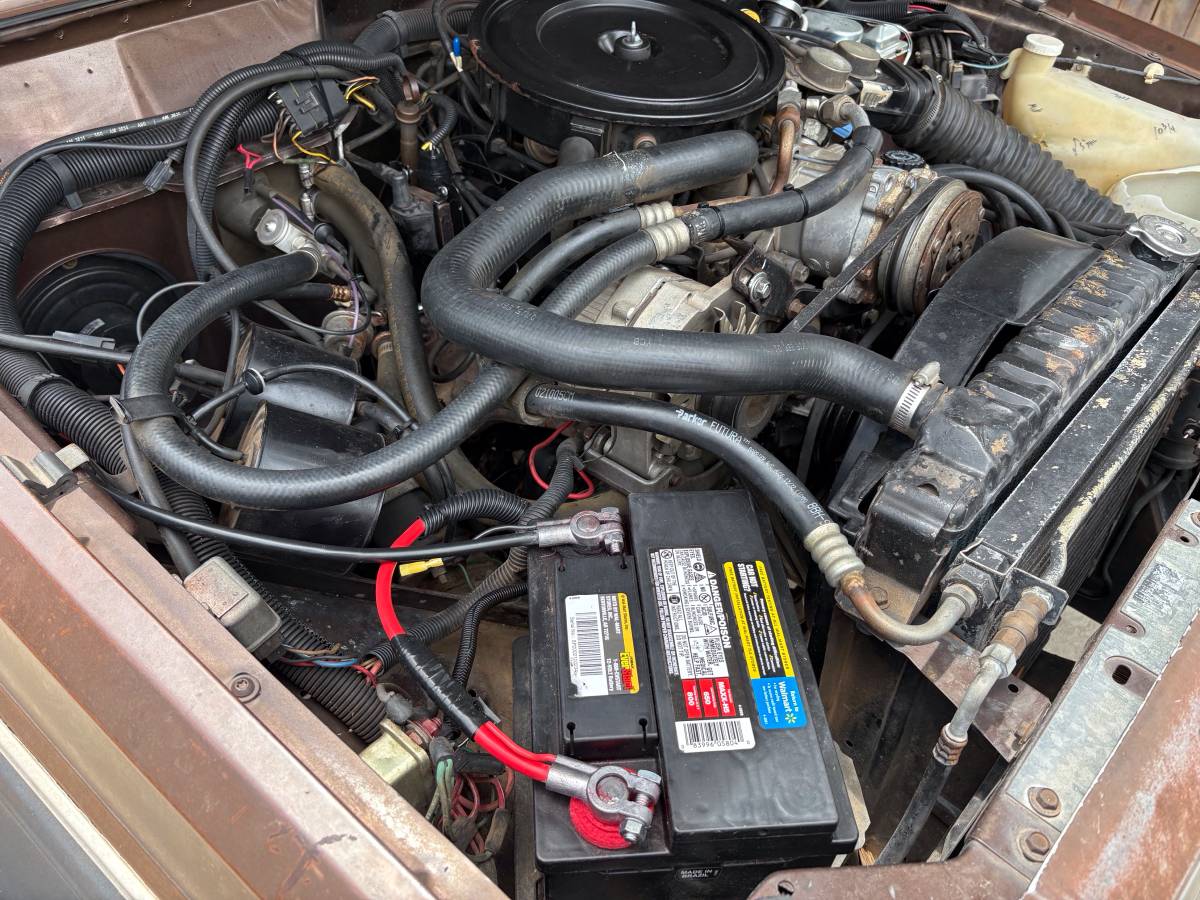 Jeep-xj-1985-brown-5