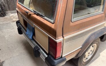 Jeep-xj-1985-brown-6