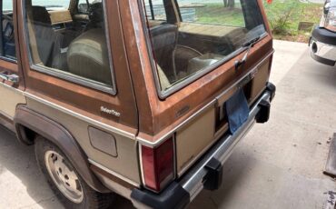 Jeep-xj-1985-brown-8