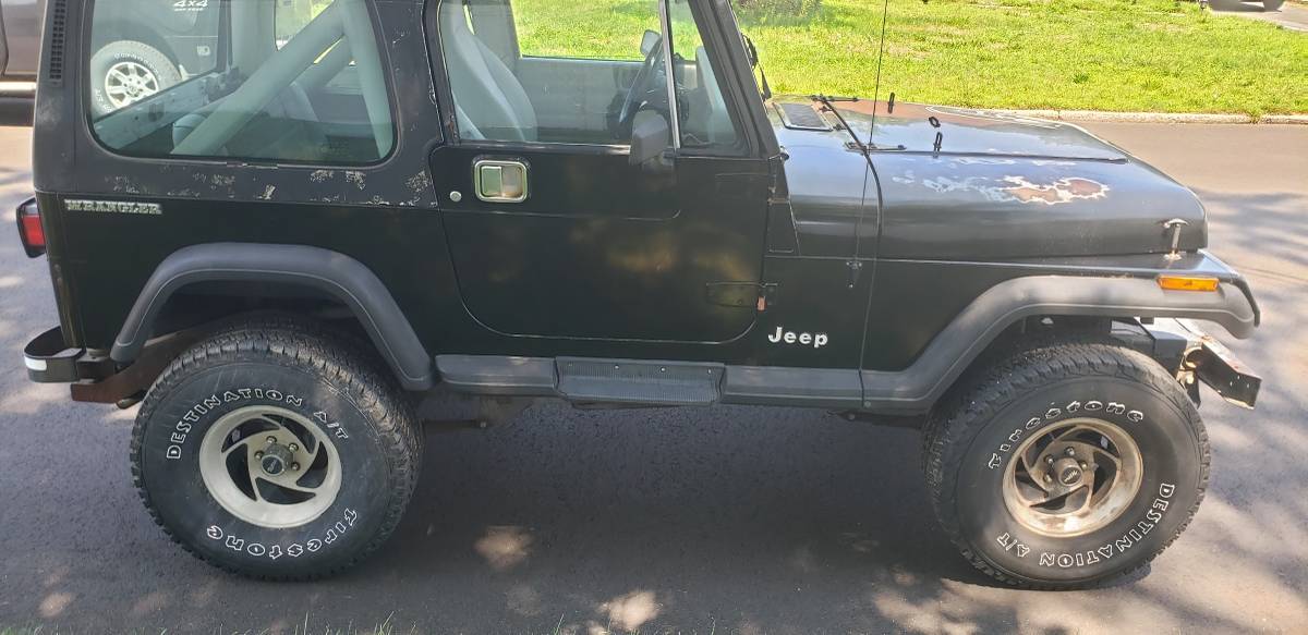 Jeep-yj-wrangler-1989-black-1