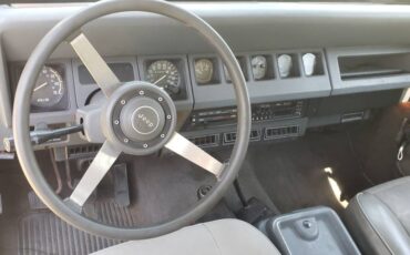 Jeep-yj-wrangler-1989-black-6