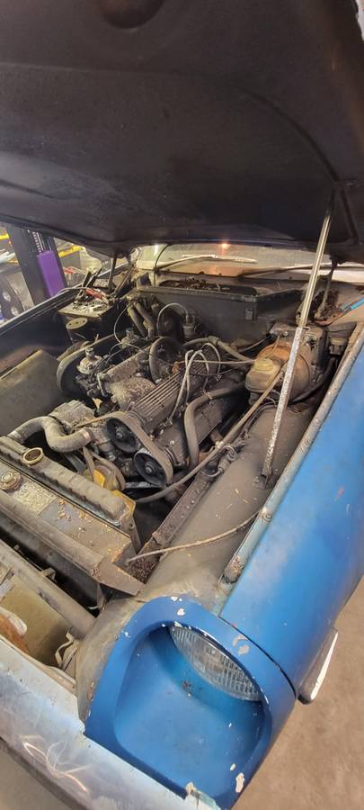 Jensen-healey-1973-blue-16