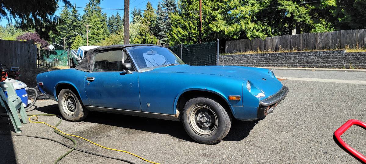 Jensen-healey-1973-blue-4