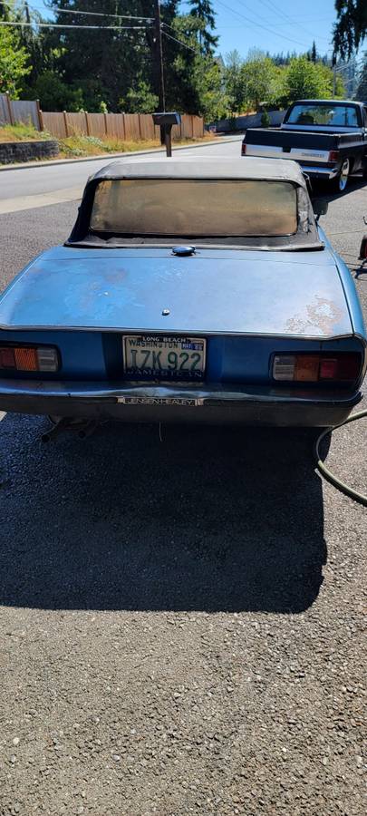 Jensen-healey-1973-blue-9