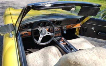 Jensen-healey-1974-5